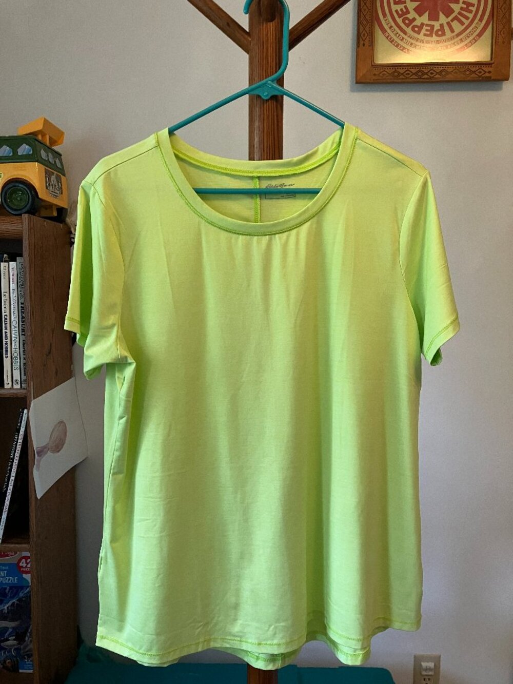 Women's Eddie Bauer Performance Tee - size Large